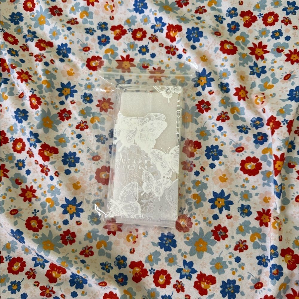 Butterfly Pattern IPhone 13 Pro Max Case
